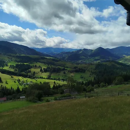 بيت للعطل Afterglow Verkhovyna Iltsi