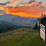 Holiday home Afterglow Verkhovyna *